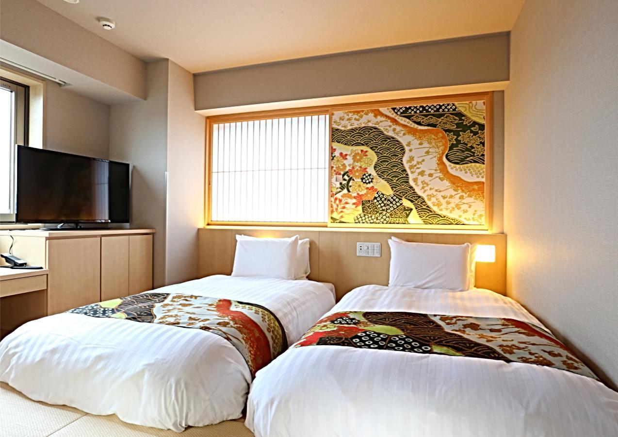 Hotel Wing International Premium Kanazawa Ekimae Exteriör bild